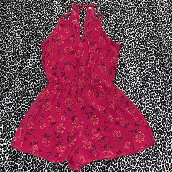 Hollister Other - Hollister Romper